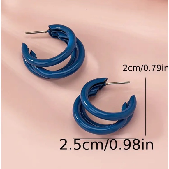 Geometric C Shaped Royal Blue Hoop Earrings - Picture 4 of 6